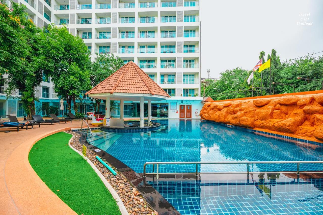 Centara Pattaya Hotel Екстериор снимка